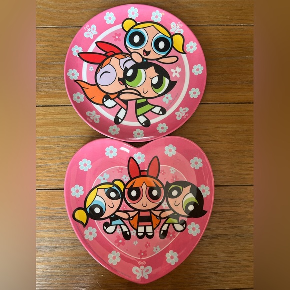 Cartoon Network 2002 Powerpuff Girls Zak Designs Heart Shaped Plates 8" X2 - Picture 1 of 4